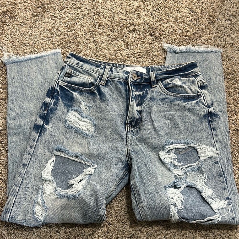 kancan light wash mom ripped jeans